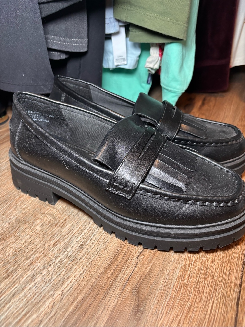 ASOS Black Leather Tassel Lug Sole Loafers Women’s 9 wide